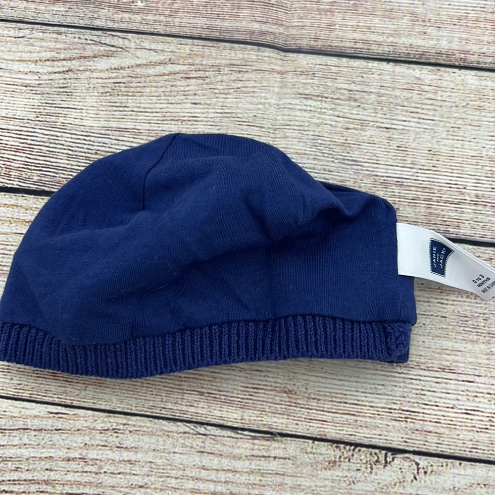 Janie and Jack Blue Knit Hat with White Bow Detail Sz 0-3 Months - Picture 2 of 5